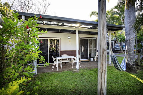 Bush Village Holiday Cabins - Accommodation VIC 2