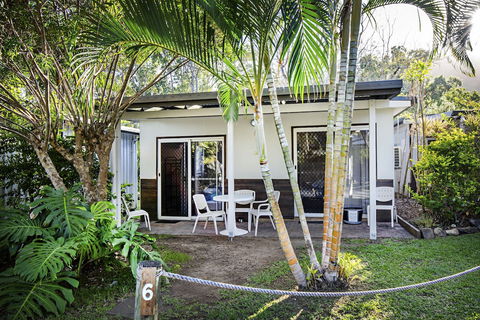Bush Village Holiday Cabins - Accommodation VIC 4