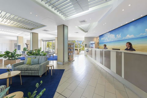 Oaks Hervey Bay Resort And Spa - Accommodation VIC 0