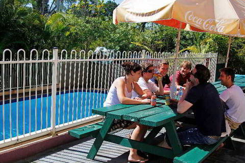 Palace Backpackers Hervey Bay - Accommodation VIC 2