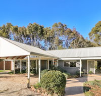 All Seasons Mansfield - Accommodation VIC