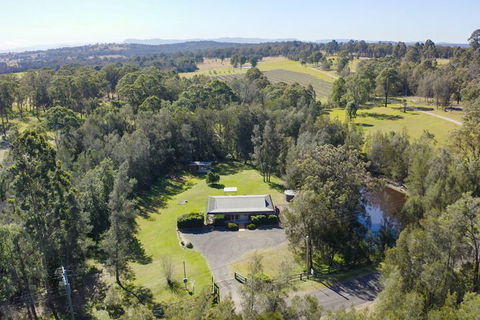 Misty Glen Cottage - Accommodation VIC 1
