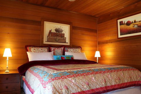 Silverpoint Accommodation - Accommodation VIC 4