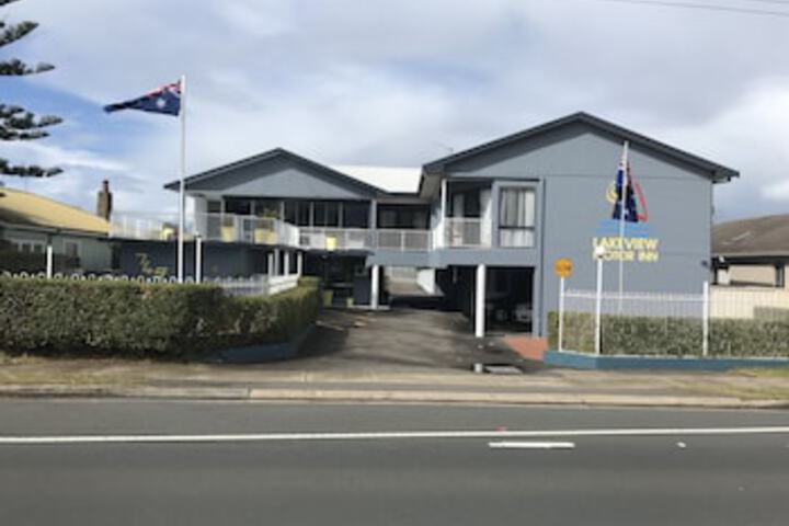 Valentine NSW Accommodation VIC