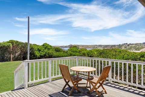 Clifftop Boutique Accommodation - Accommodation VIC 0