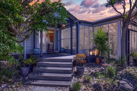 Clifftop Boutique Accommodation - Accommodation VIC 2