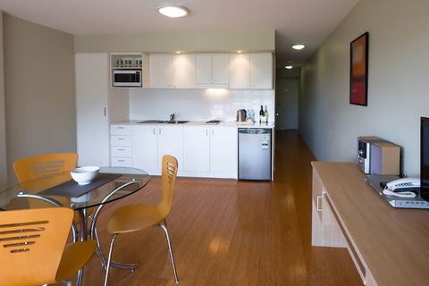 Cabarita Lake Apartments - Accommodation VIC 4