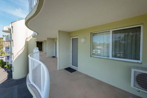 Cabarita Lake Apartments - Accommodation VIC 2