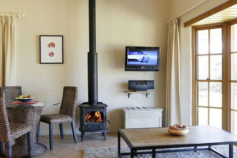 Berenbell Vineyard Retreat - Accommodation VIC 6