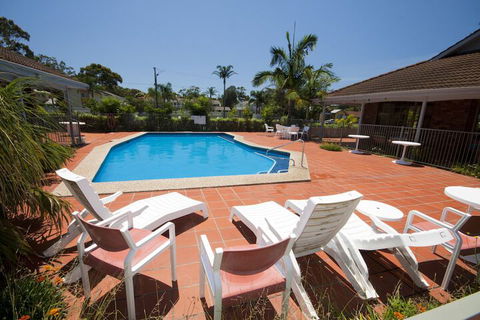 Island Palms Motor Inn - Accommodation VIC 2
