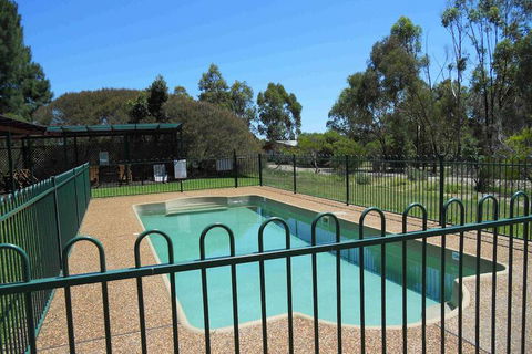 Twin Trees Country Cottages - Accommodation VIC 2