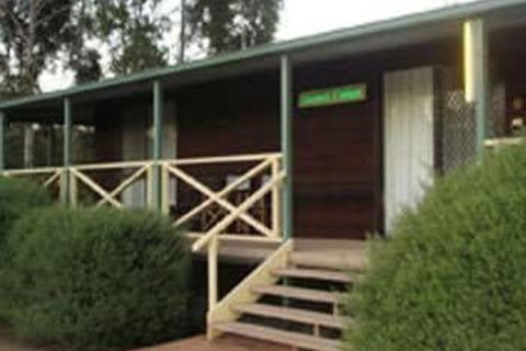 Twin Trees Country Cottages - Accommodation VIC 1