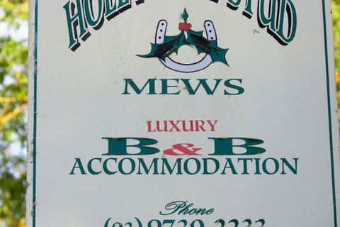 Holly Lane Mews - Accommodation VIC 7