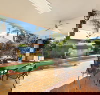 Edward Parry Motel  Apartments - Accommodation VIC