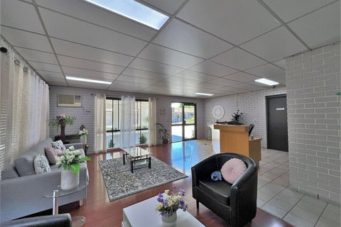 Albury Garden Court Motel - Accommodation VIC 2