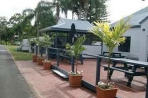 Fraser Coast Top Tourist Park - Accommodation VIC 1