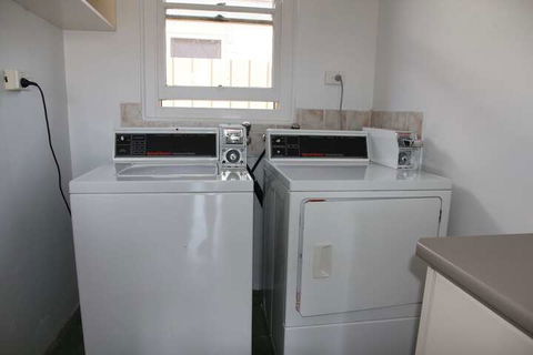 Tumut Apartments - Accommodation VIC 2