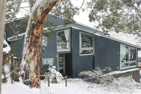 Thredbo YHA Hostel - Accommodation VIC 0