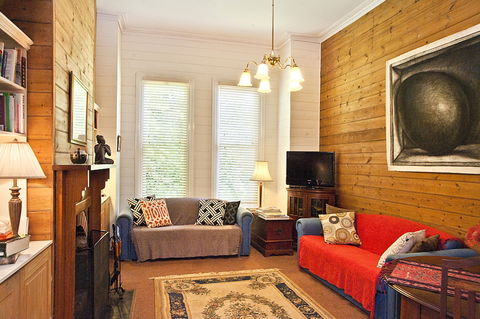 Pendower House - Accommodation VIC 1