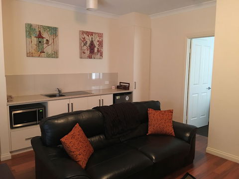 Hahndorf Oak Tree Cottages - Accommodation VIC 0