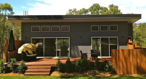 Deja Vu Estate - Accommodation VIC 2