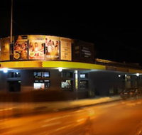 The Premier Hotel - Accommodation VIC