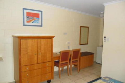 Nanango Antler Motel - Accommodation VIC 0