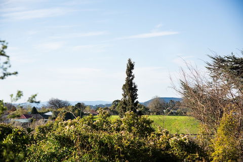 Botanica - Accommodation VIC 0