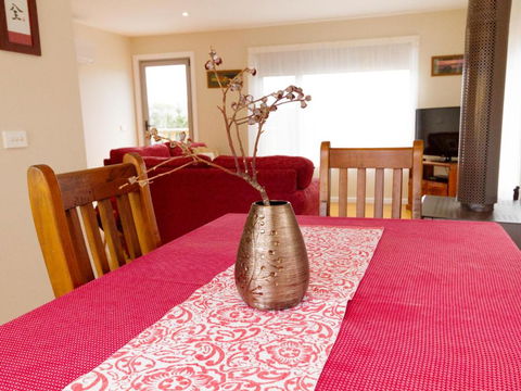Catherine Lodge Farm Gate Cottages - Accommodation VIC 2