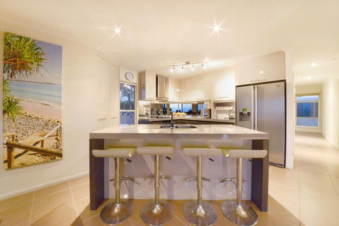 Hydeaway Bay Beach House - Accommodation VIC 5