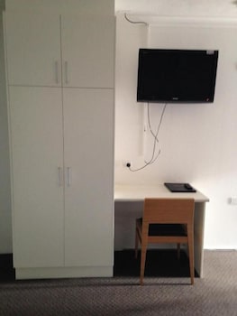 Q Express - Accommodation VIC 3