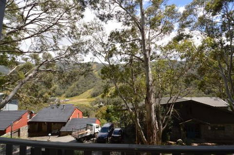Karas 10 - Accommodation VIC 6