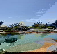 Four Winds Villas - Accommodation VIC