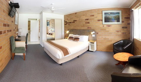 Copper Country Motor Inn & Restaurant - Accommodation VIC 5