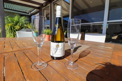 Surfside - Accommodation VIC 5