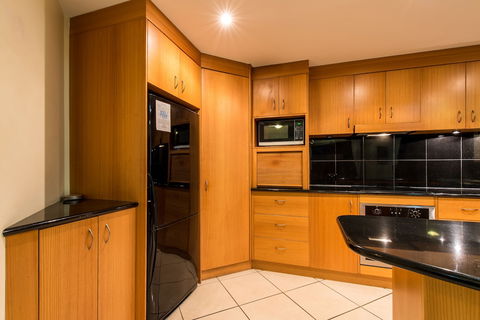 Waves - Accommodation VIC 2