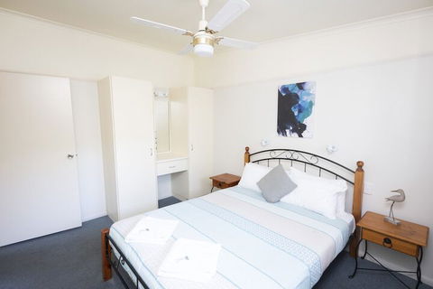 Colonial Village Resort - Accommodation VIC 6