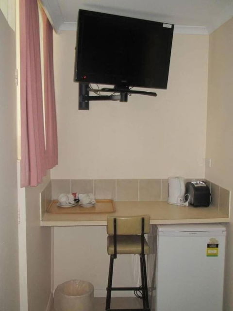 Great Lakes Motor Inn - Accommodation VIC 6