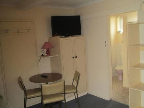 Great Lakes Motor Inn - Accommodation VIC 5