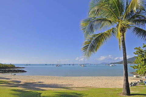 Colonial Court Beachfront Motel And Holiday Stay - Accommodation VIC 5