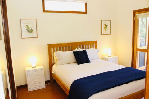 Nagoondie Studio - Accommodation VIC 2