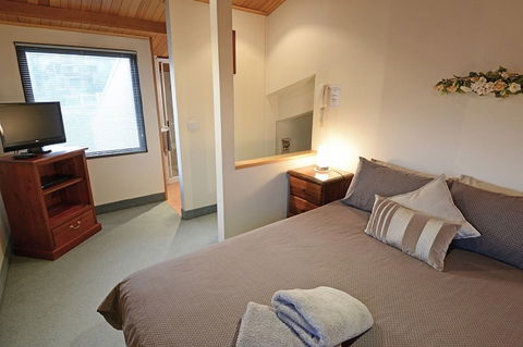 Falls Creek Country Club - Accommodation VIC 4