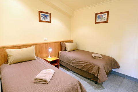 Falls Creek Country Club - Accommodation VIC 1