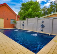 Murray Waters Motor Inn  Apartments - Accommodation VIC