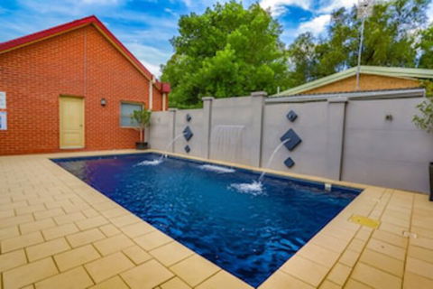 Murray Waters Motor Inn & Apartments - Accommodation VIC 0