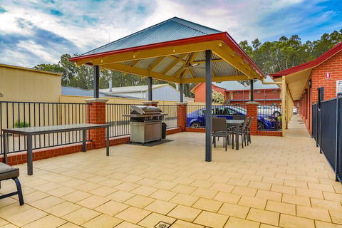 Murray Waters Motor Inn & Apartments - Accommodation VIC 2