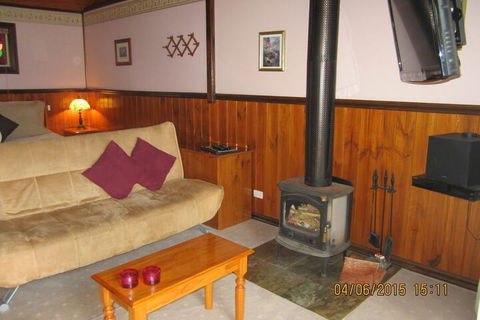 Willowlake Cottages - Accommodation VIC 2