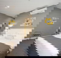 CH Boutique Hotel - Accommodation VIC