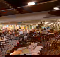 Bribie Island Hotel - Accommodation VIC