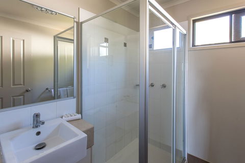 Ocean Beach Tourist Park - Accommodation VIC 0
